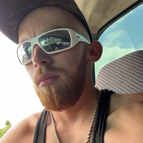 Meet your Posher, Buddy - Picture 11 of 16